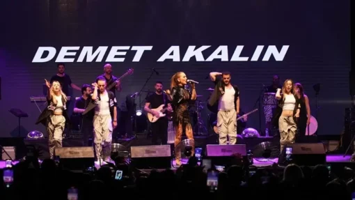 Demet Akalın Menajeri İletişim 0532 206 59 59